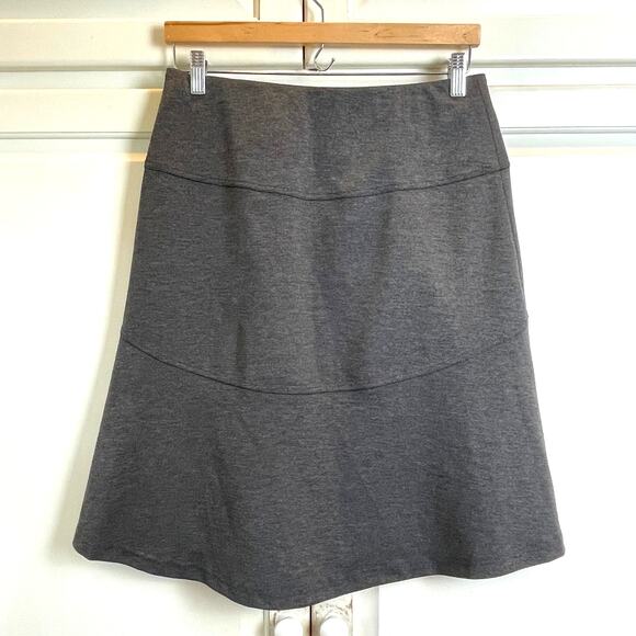 Royal Robbins Gray Knit Mini Skirt Women's Sz XS Rayon Blend Pockets Stretch - Picture 2 of 10